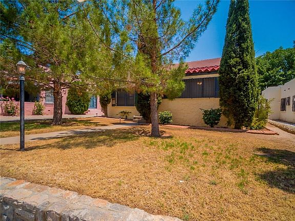 5th image of 4512 Trowbridge Dr
