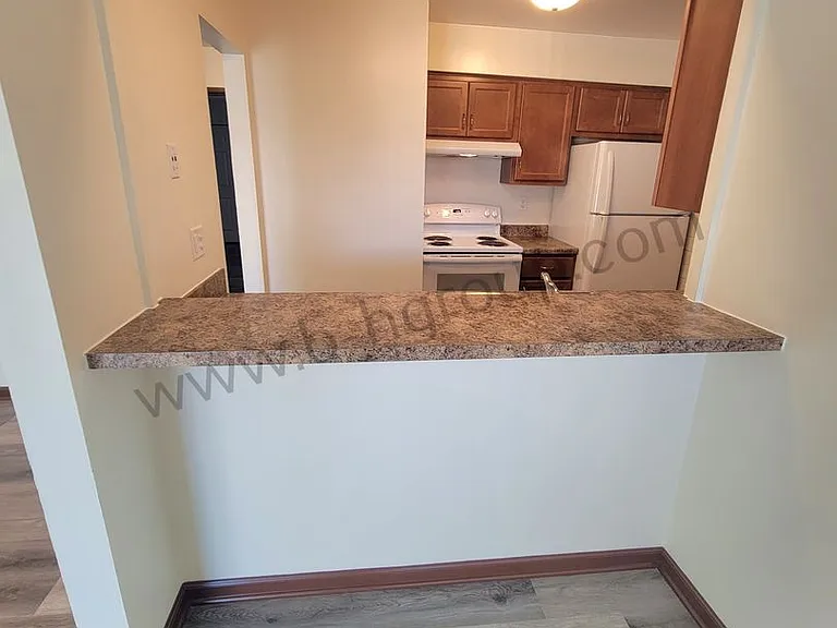 Parkview East — Photo 9