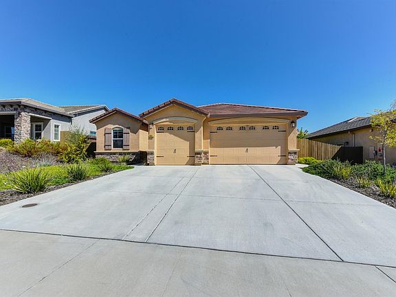 2nd image of 3057 Wiskel Way