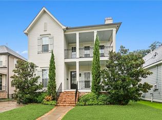 211 W Maple Ridge Dr, Metairie, LA 70001