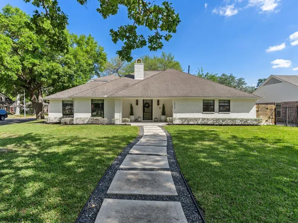 10726 Russett Dr, Houston, TX 77042