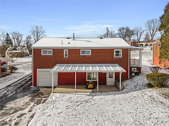 2nd image of 138 Reed St