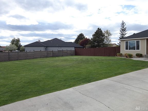 3rd image of 6586 Partridge Dr NE