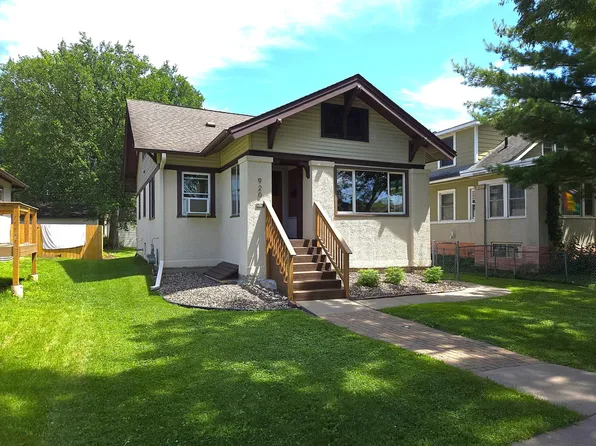920 20th Ave SE, Minneapolis, MN 55414