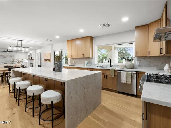 1106 N VILLA NUEVA Drive, Litchfield Park, AZ 85340