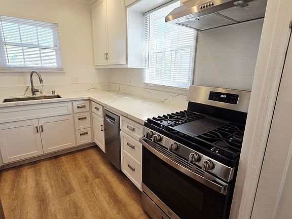 5th image of 701 S Wilton Pl #40025