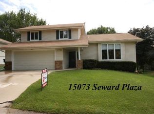 15073 Seward Plz, Omaha, NE 68154