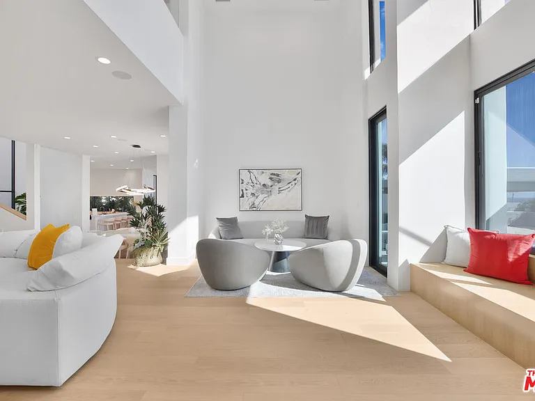 30020 Morning View Dr — Photo 29