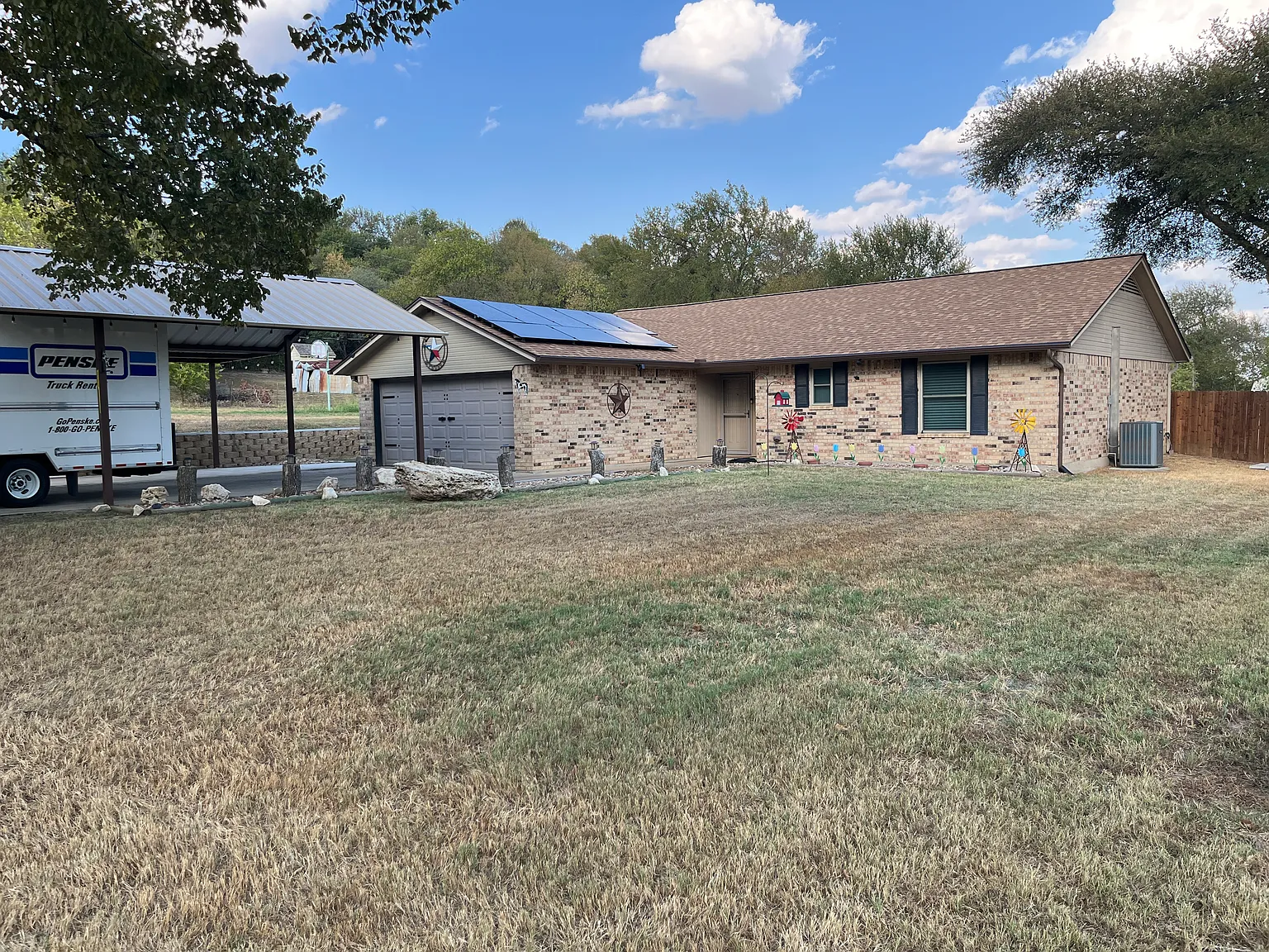 Eagle Mountain Cir, Fort Worth — Photo 1