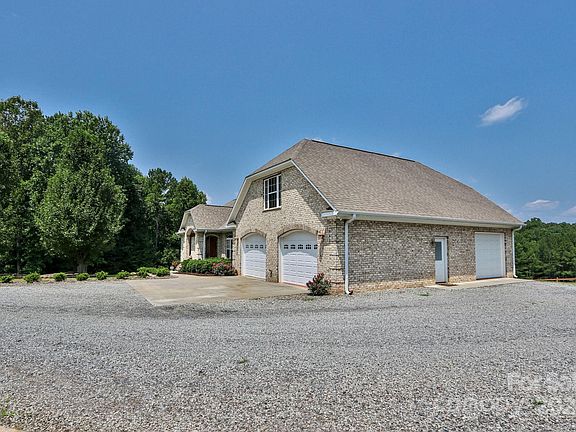 5th image of 3425 Old Us Highway 421