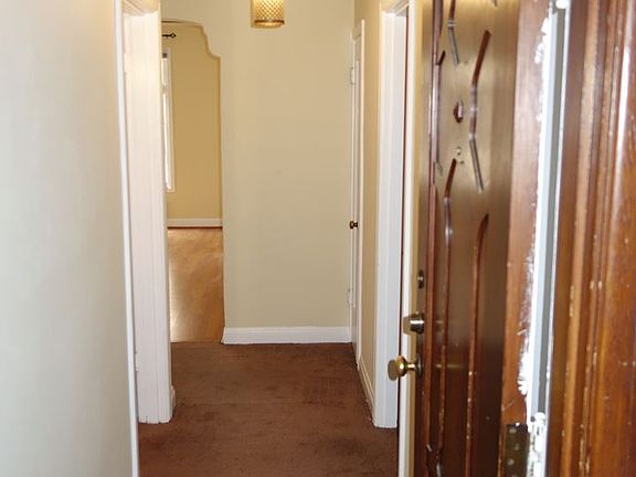 4th image of 882 Cleveland St APT 15