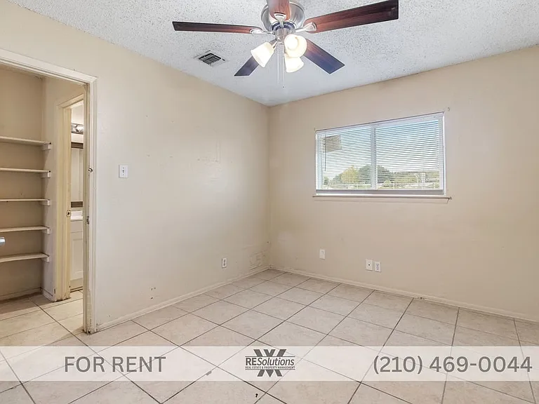 1523 Noble Oak Dr — Photo 29