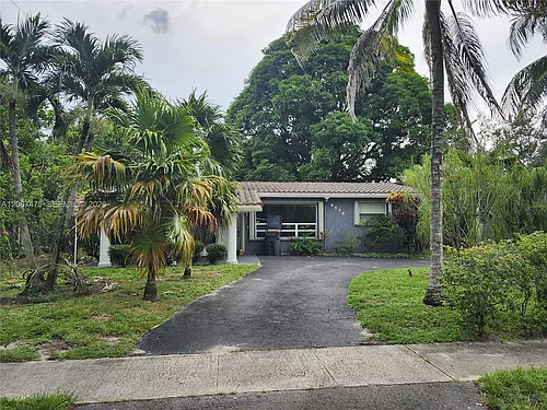6570 Thomas St Photo 1