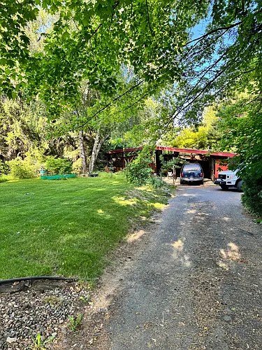 826 Orchard Ave Photo 1
