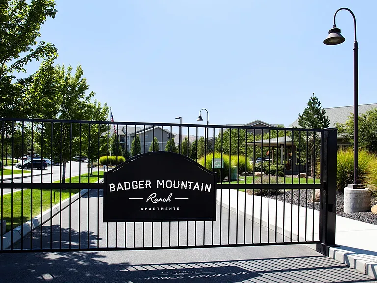 Badger Mountain Ranch — Photo 37
