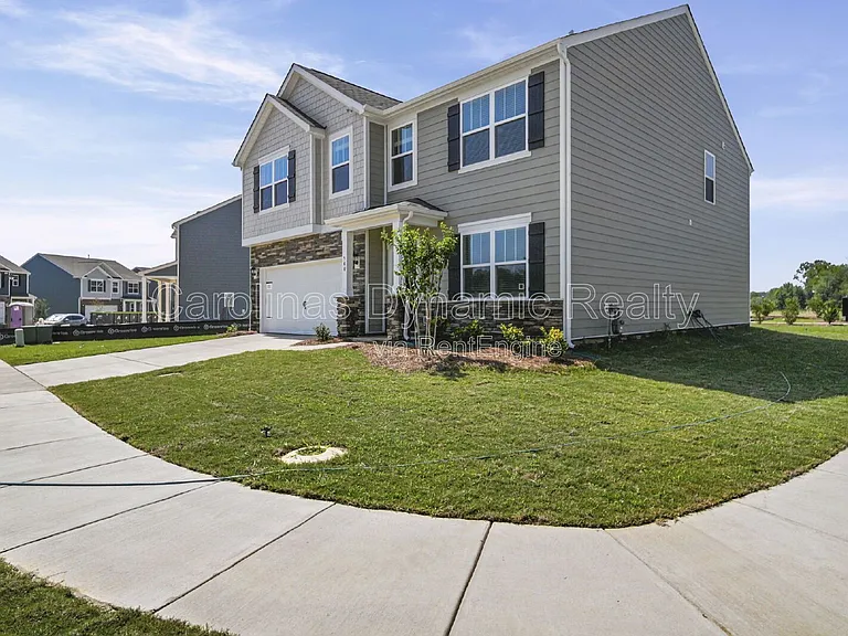 500 Blackpool Ct — Photo 2