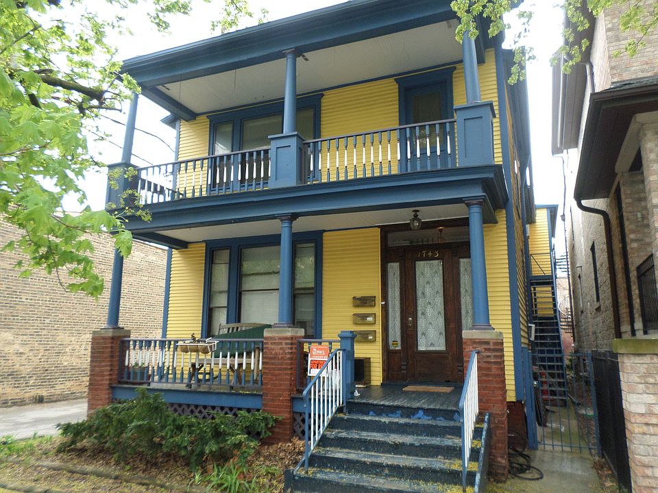 1st image of 1743 W Cornelia Ave #2