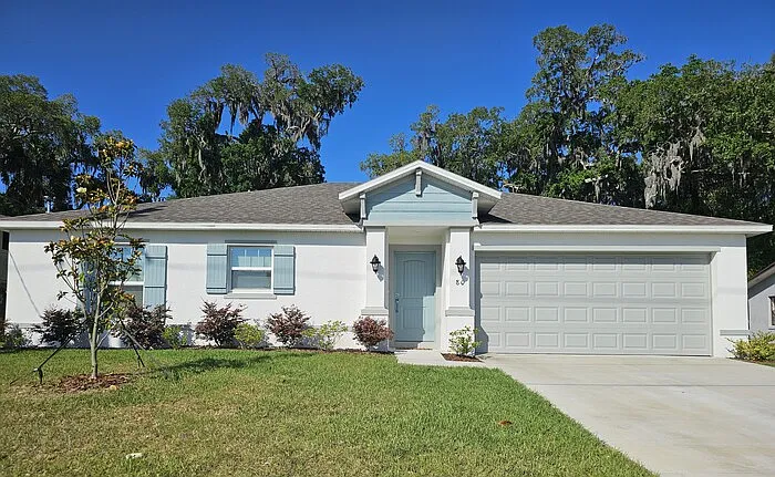 80 Florida Park Dr — Photo 1