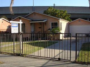 306 E Artesia Ln, Long Beach, CA 90805