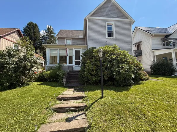 43 Germania St, Galeton, PA 16922