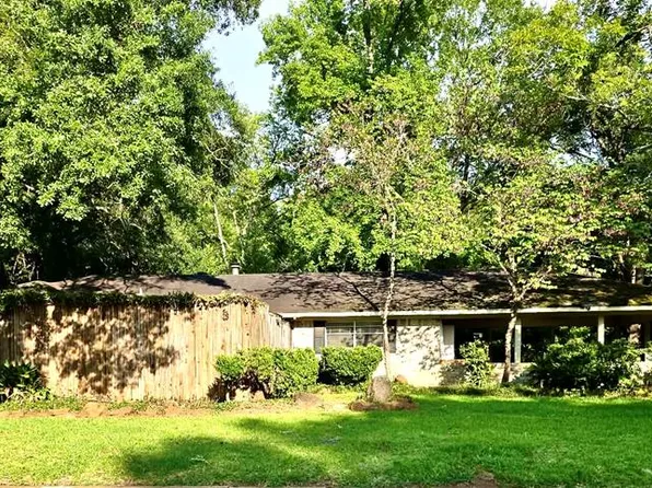 118 Wedgewood St, Nacogdoches, TX 75961