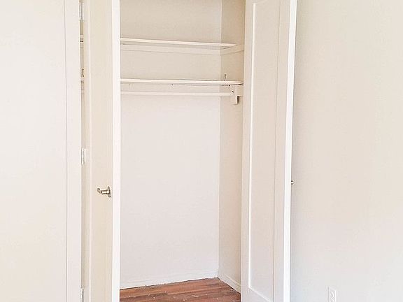 5th image of 490 New York Ave APT 2D