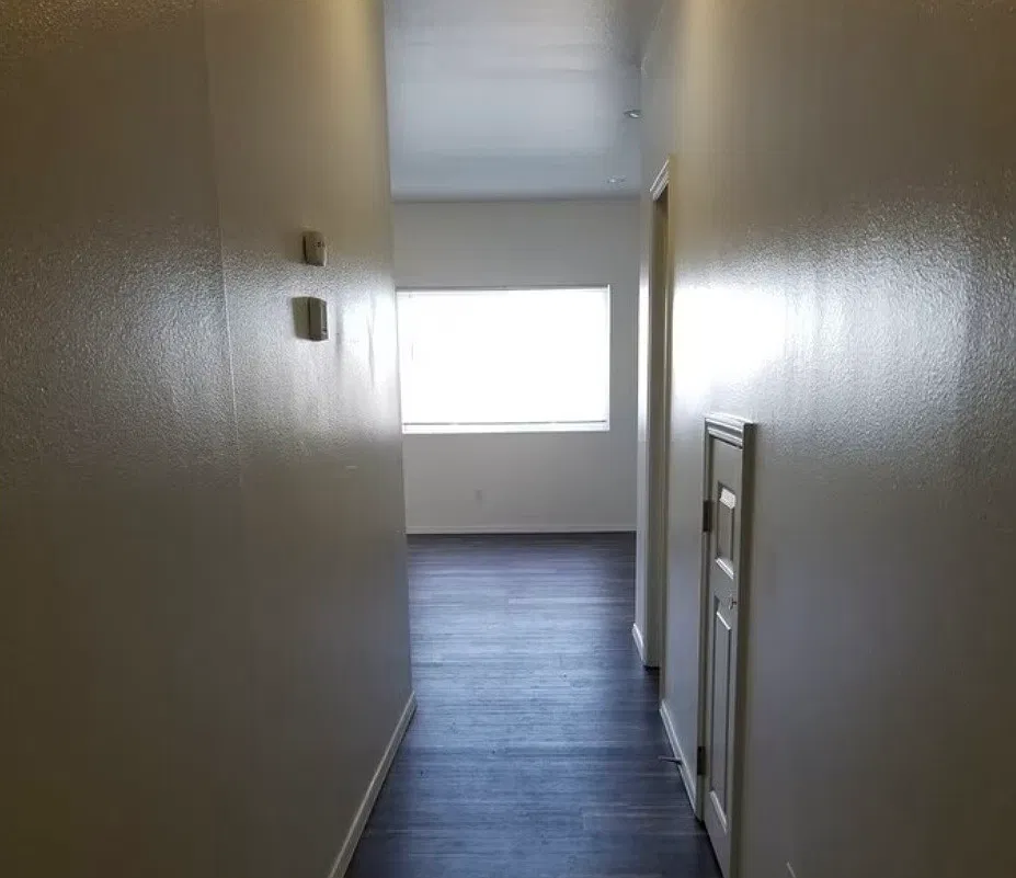 3 bed, 2.5 bath, 1500 sqft, $1,595 — Photo 3