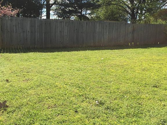side lawn