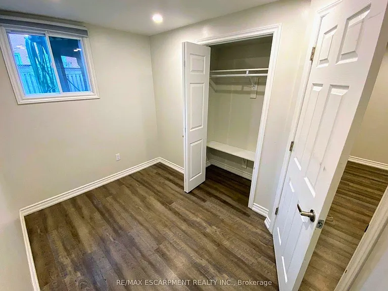 3824 Milkwood Cres — Photo 25