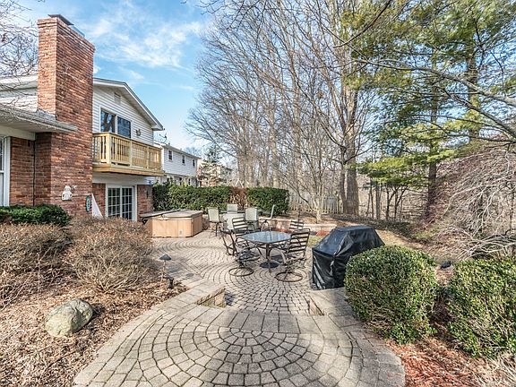Brick paver patio
