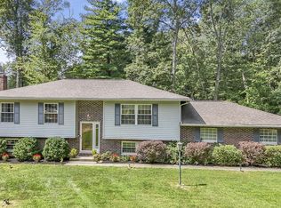 123 Dauber Ct SW, Pataskala, OH 43062