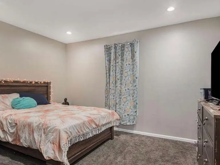 121 S Elm Ave #1 — Photo 12