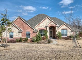 8104 Ravenswood Rd, Granbury, TX 76049