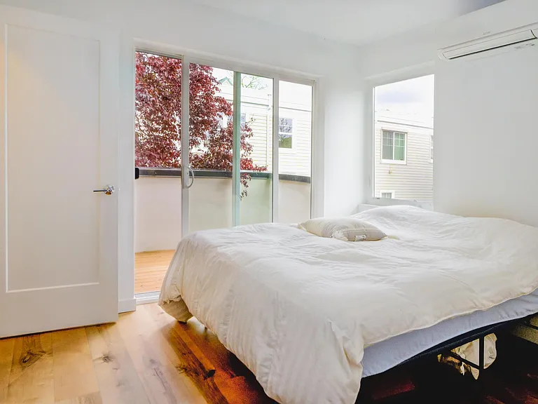620 10th Ave E #620E — Photo 26