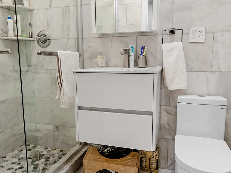 321 W 94th St #2W — Photo 11