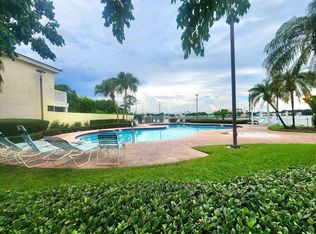 6167 Navajo Ter, Pompano Beach, FL 33063