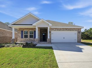 149 Spooner St, Defuniak Springs, FL 32433