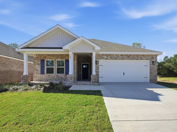 149 Spooner St, Defuniak Springs, FL 32433