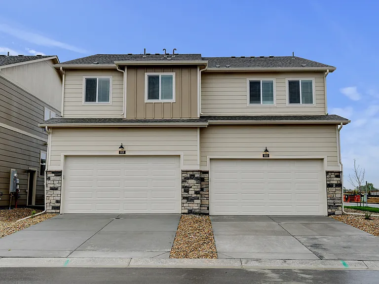 900 Andrews Crest Dr — Photo 33