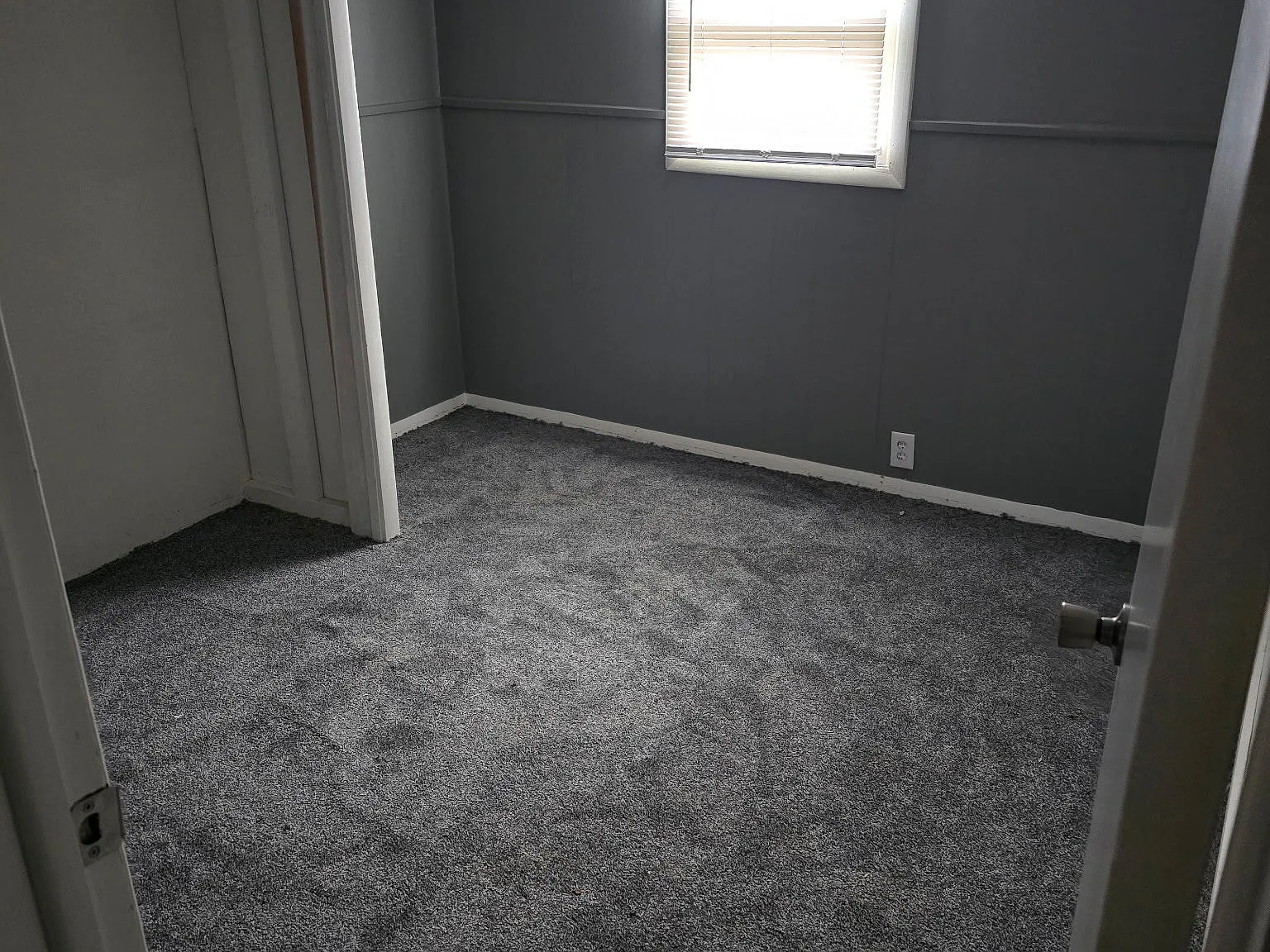 1611 South Oakwood Avenue - 1 — Photo 4