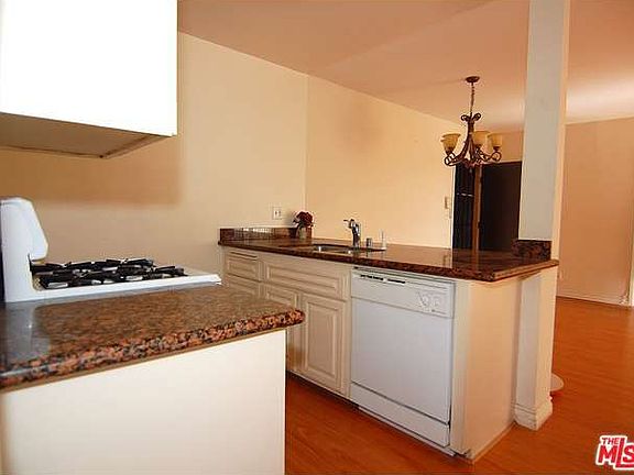 5th image of 525 S La Fayette Park Pl Unit 312
