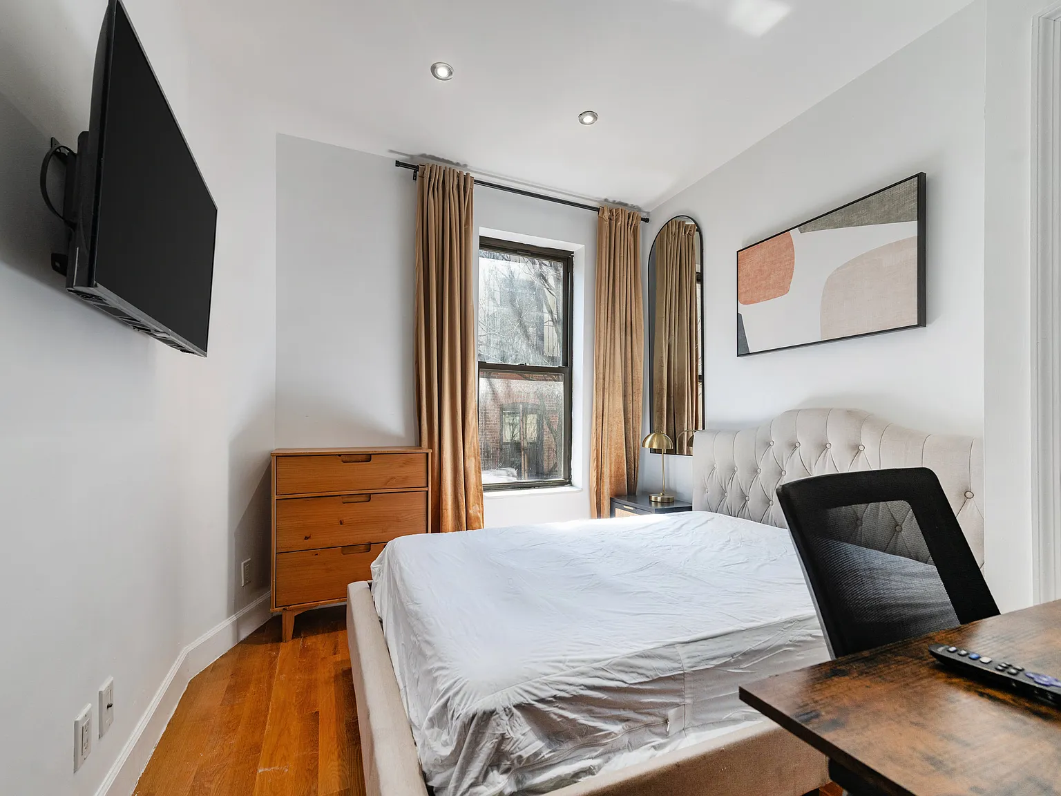 4 bed, 1.5 bath, $1,480 — Photo 3