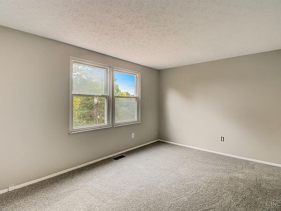 5th image of 4286 Delryan Dr
