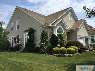 1 Monarch Rd, Monroe Township, NJ 08831