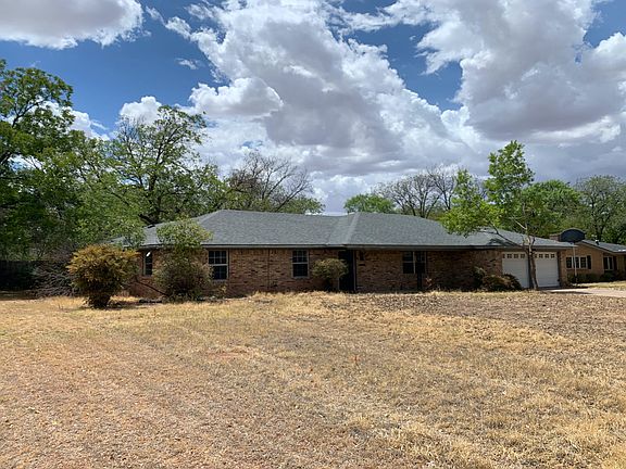 3rd image of 754 Marsalis Dr