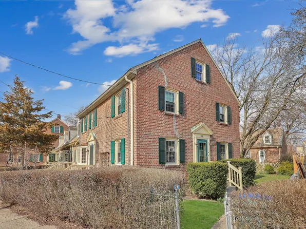 128 Alsace Street, Bridgeport, CT 06604