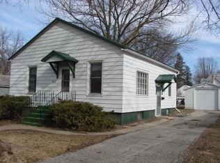 803 Jackson St, Prophetstown, IL 61277