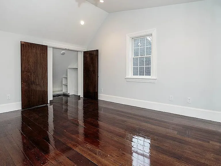 22 Thwing St #2 — Photo 17