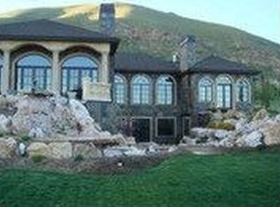 373 E Capitol Oaks Ln, Salt Lake City, UT 84103