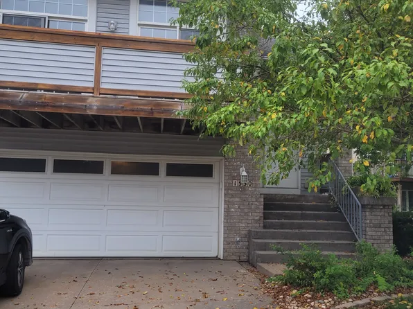 1530 Ranier Dr, Iowa City, IA 52246